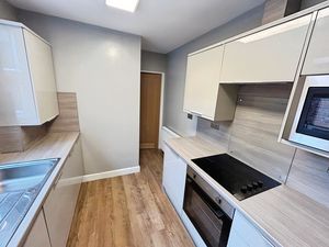 Photo 5- click for photo gallery